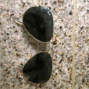 Women’s Ray Ban Aviator Sunglasses